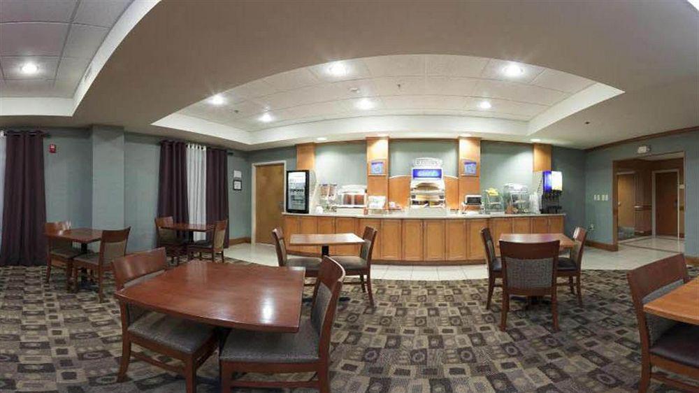 Holiday Inn Express Apex - Raleigh By Ihg Exterior photo